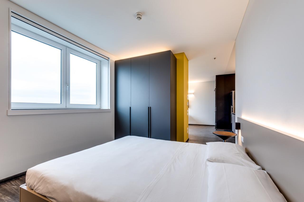 Sky Tower Suite Местре Екстериор снимка